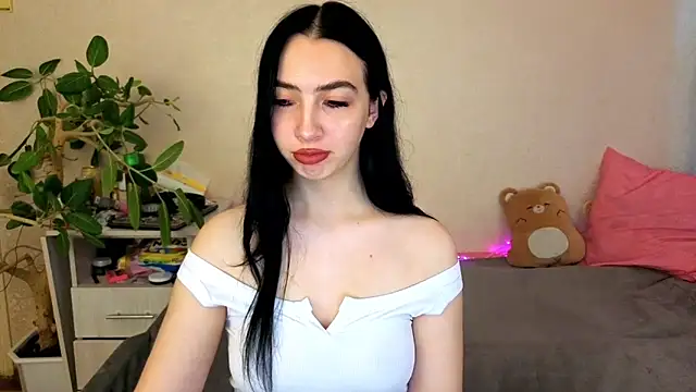 WildKittenX  online show from 05.18.26