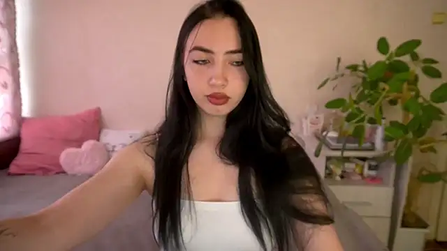 WildKittenX  online show from 07.19.26