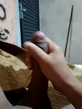 Snapshot of Gabriel_pau_de_mel chatting on 03.18.25 Gabriel pau de mel online show from 03.18.25