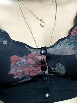 abinaya26 online show from 11.14.25