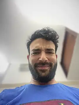 YJeromZCoxk online show from 03.11.25