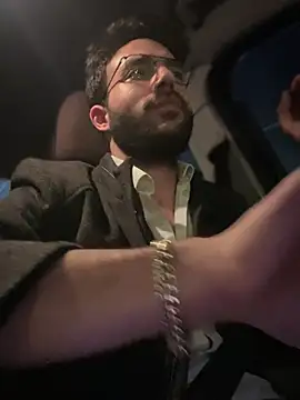 YJeromZCoxk online show from 03.11.25