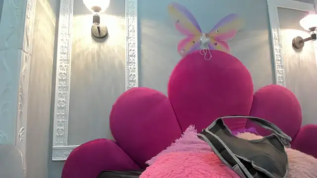 Bonniie 22 online show from 11.14.25