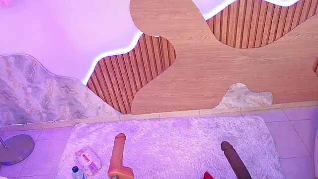 madisonjones- online show from 04.16.26