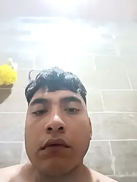 crisssalazar online show from 03.10.25