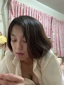 Snapshot of ladypaggy chatting on 09.10.25 ladypaggy online show from 09.10.25