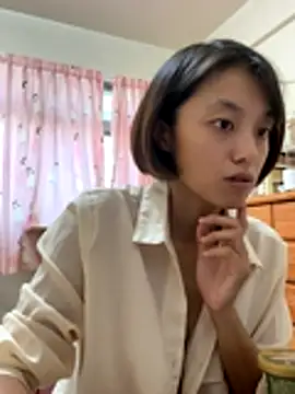 Snapshot of ladypaggy chatting on 10.15.25 ladypaggy online show from 10.15.25