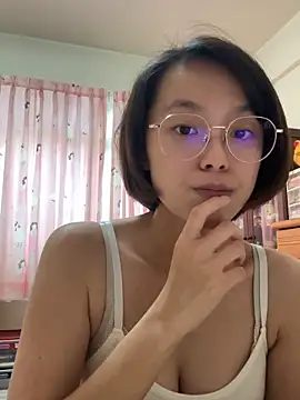 Snapshot of ladypaggy chatting on 03.23.26 ladypaggy online show from 03.23.26