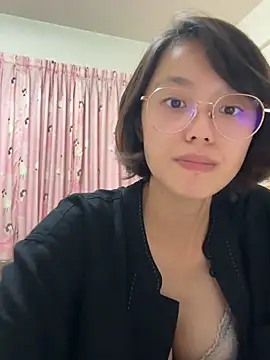 Snapshot of ladypaggy chatting on 04.04.26 ladypaggy online show from 04.04.26