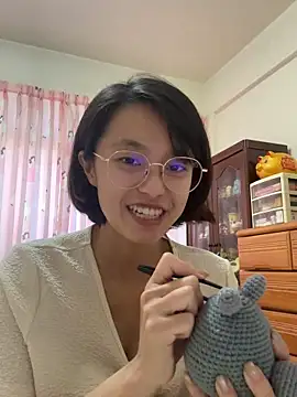 Snapshot of ladypaggy chatting on 04.11.26 ladypaggy online show from 04.11.26