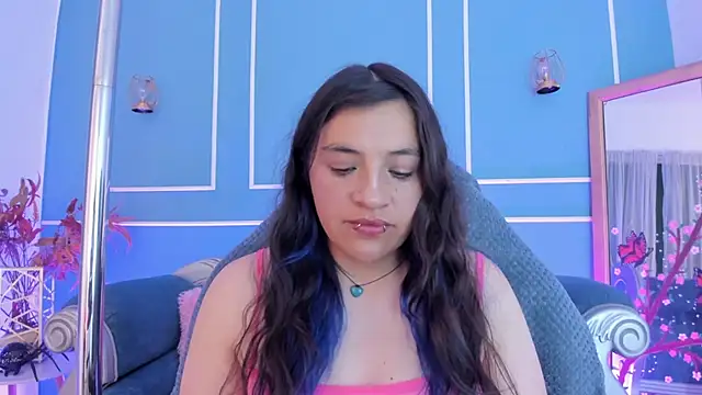 Snapshot of TaraTaylorr chatting on 06.19.26 TaraTaylorr online show from 06.19.26