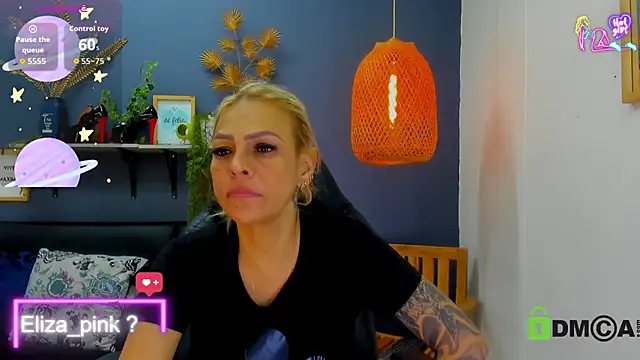 Snapshot of yessila_parker chatting on 05.19.26 yessila parker online show from 05.19.26