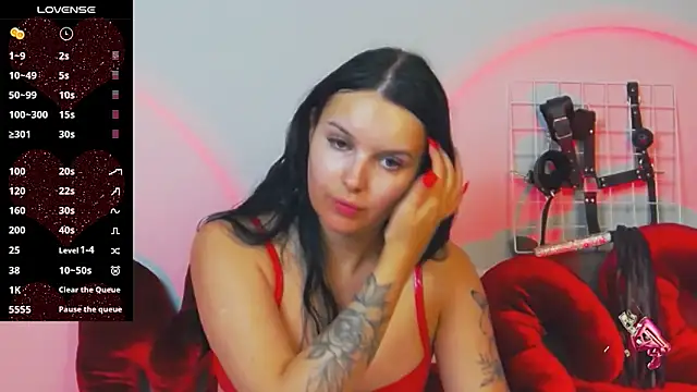 Miss Vic online show from 10.08.25