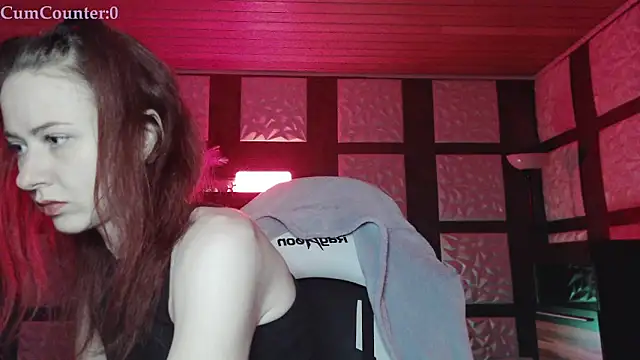 SweetSeraphine online show from 10.18.25