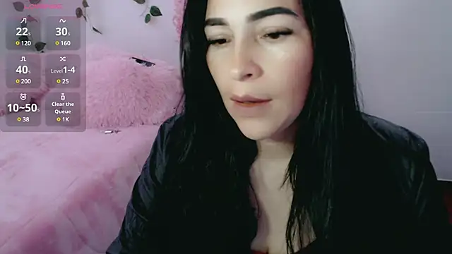 luna lgomez  online show from 03.07.25