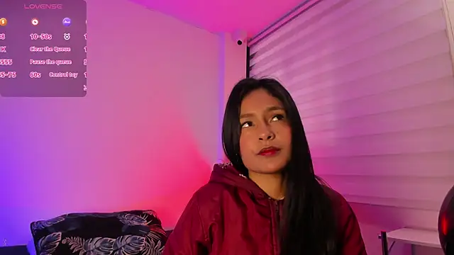 Snapshot of Fernanda_liie_ chatting on 04.20.26 Fernanda liie online show from 04.20.26