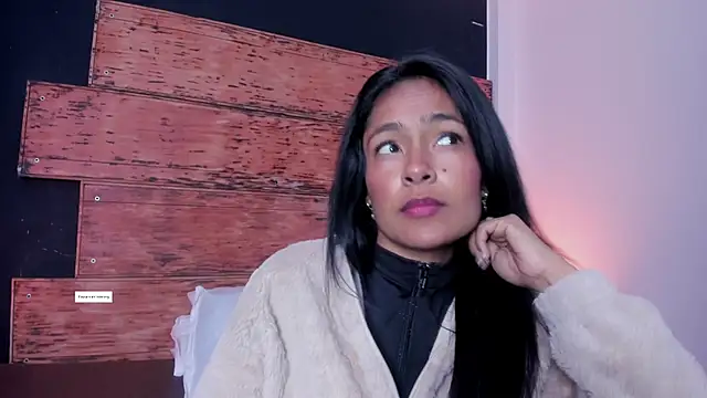 Snapshot of Fernanda_liie_ chatting on 07.14.26 Fernanda liie online show from 07.14.26