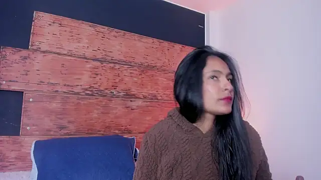 Snapshot of Fernanda_liie_ chatting on 07.17.26 Fernanda liie online show from 07.17.26