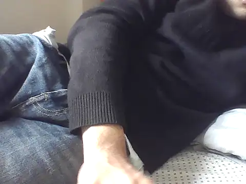 Snapshot of yeezy2819 chatting on 06.22.26 yeezy2819 online show from 06.22.26