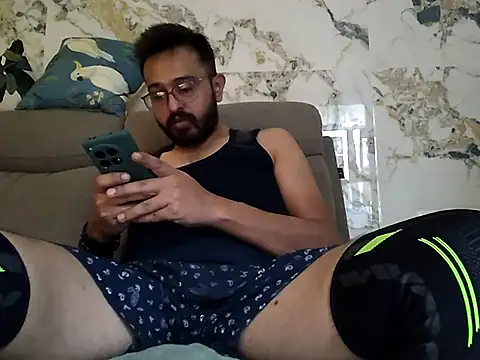 freakydesi online show from 10.21.25