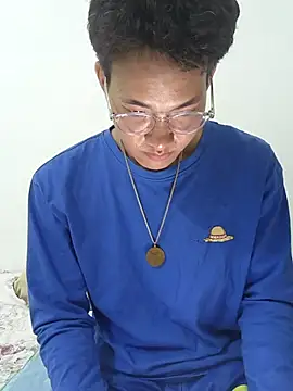 Snapshot of Dannyhobb chatting on 03.15.25 Dannyhobb online show from 03.15.25