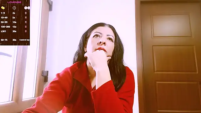Snapshot of Alina_eve chatting on 04.18.26 Alina eve online show from 04.18.26