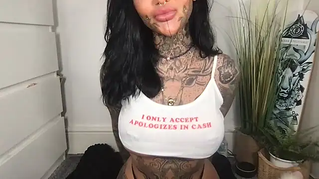 Peaches and the Cream online show from 02.21.26