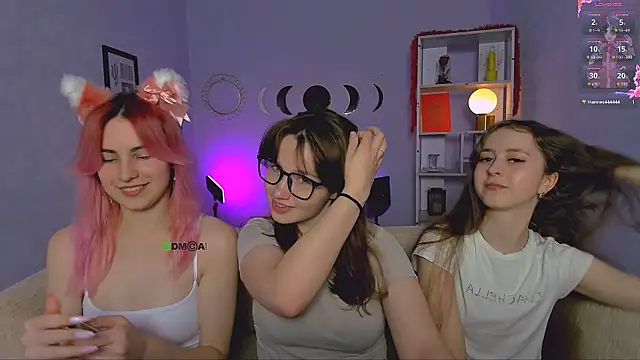 Snapshot of helli_belli chatting on 05.12.26 helli belli online show from 05.12.26
