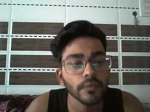 Snapshot of DoctorAlonee46 chatting on 09.16.25 DoctorAlonee46 online show from 09.16.25