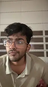 Snapshot of DoctorAlonee46 chatting on 09.22.25 DoctorAlonee46 online show from 09.22.25