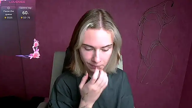 Fiona Night online show from 10.13.25