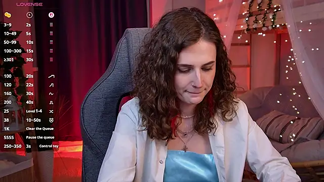 OliviaMcClean online show from 04.06.26