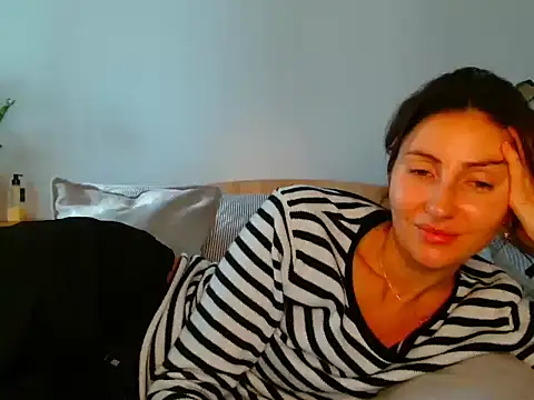 Irina9793 online show from 11.13.25