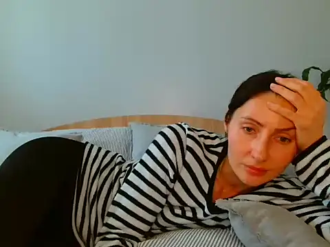 Snapshot of Irina9793 chatting on 04.29.26 Irina9793 online show from 04.29.26