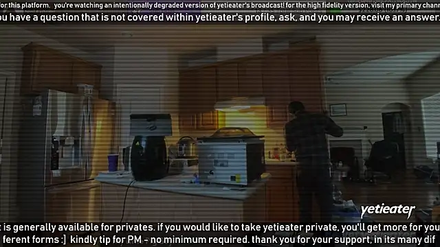 Snapshot of yetieater chatting on 01.10.25 yetieater online show from 01.10.25