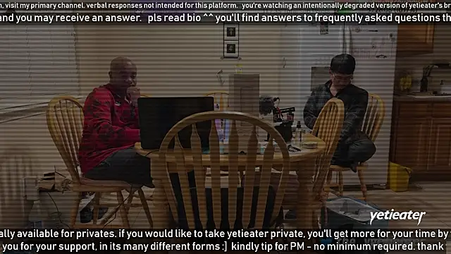 Snapshot of yetieater chatting on 01.26.25 yetieater online show from 01.26.25