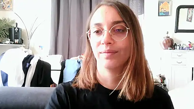 Snapshot of _little_blake chatting on 09.29.25 little blake online show from 09.29.25