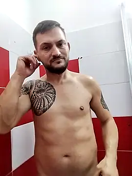 Snapshot of iurinicola chatting on 01.08.26 iurinicola online show from 01.08.26