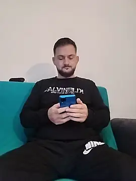 Snapshot of iurinicola chatting on 02.19.26 iurinicola online show from 02.19.26