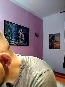 Snapshot of iurinicola chatting on 03.27.26 iurinicola online show from 03.27.26