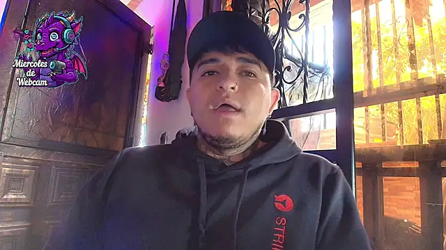 Snapshot of Strip_Classes_Col chatting on 10.01.25 Strip Classes Col online show from 10.01.25