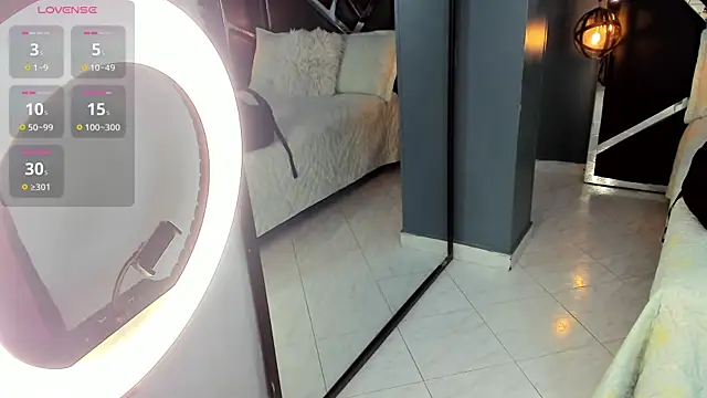 Melissa 23  online show from 09.12.25