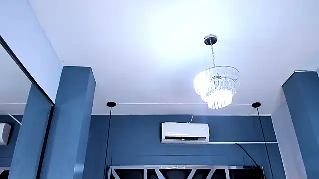 Melissa 23  online show from 11.29.25