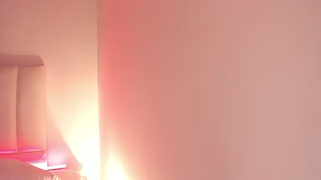 Snapshot of Hannahx__ chatting on 03.06.26 Hannahx online show from 03.06.26