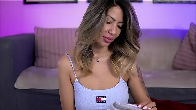 SophiaPotts online show from 03.21.26