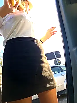 Melody73 online show from 11.15.25