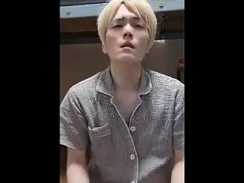 Snapshot of mgnhiroyuki chatting on 05.31.26 mgnhiroyuki online show from 05.31.26