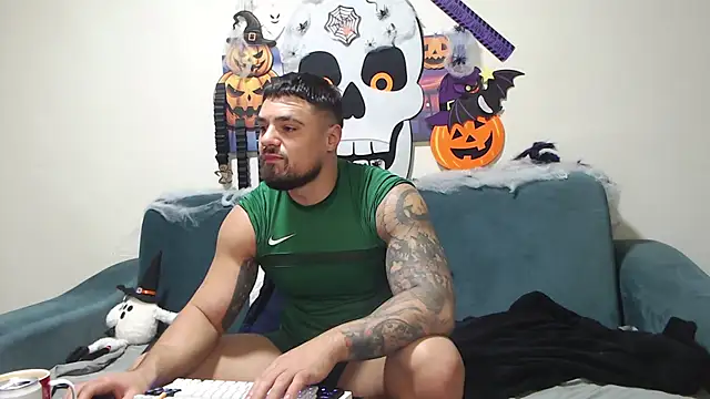 Tiberius hunk online show from 11.02.25