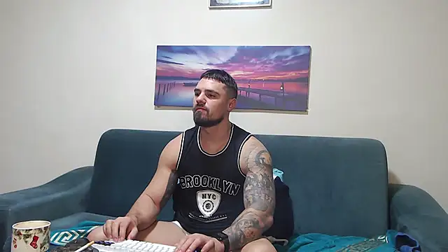 Tiberius hunk online show from 01.15.26