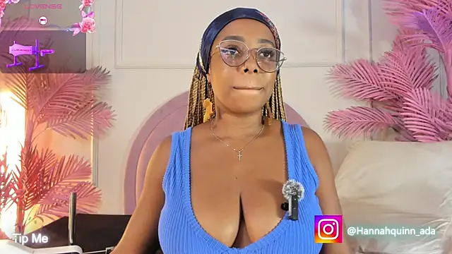 Hanaahquinn online show from 04.05.26